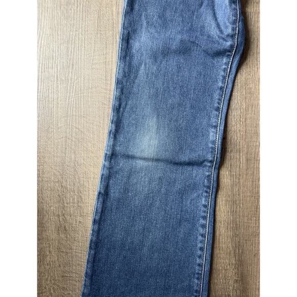 Patagonia Women's Jeans Size 29 Blue Bootcut Medium Wash Denim Mid Rise 5-Pocket - Picture 9 of 9